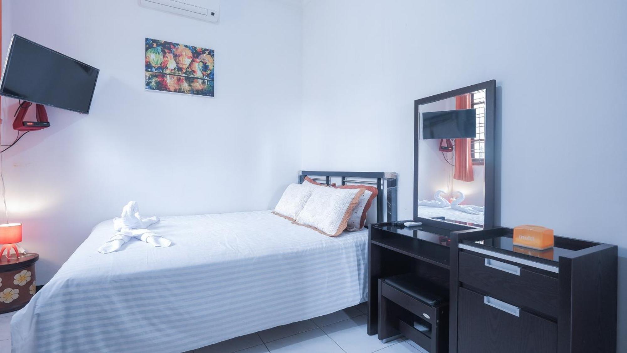 Villa Malang Puncak Buring Εξωτερικό φωτογραφία
